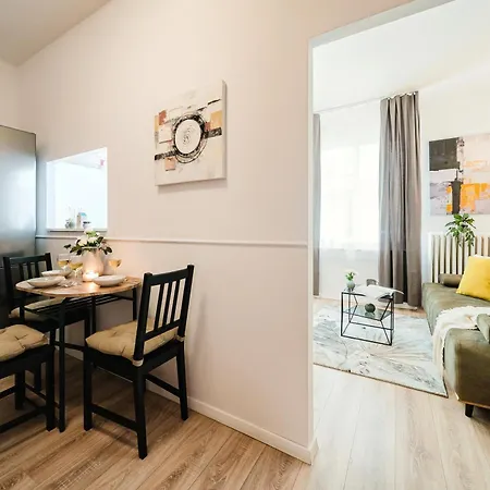 Days - One-bedroom With Netflix In New Town Daire *